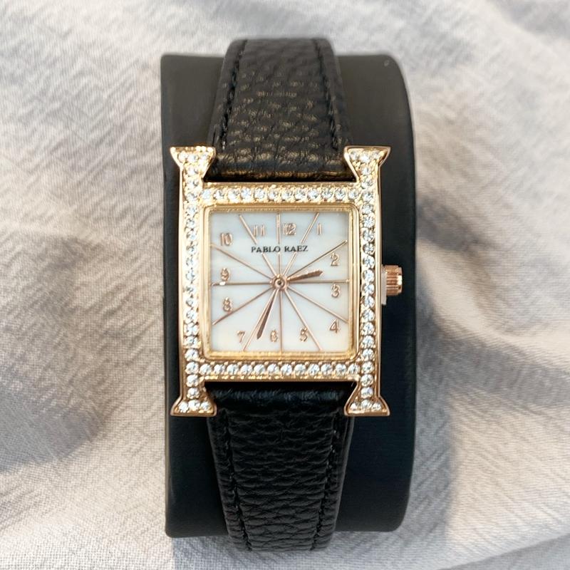 Wristwatches Original Brand Design Luxury Watch High-grade Diamond Fashion Lady Dress Top Leather Life Waterproof Quartz Girl's, Brown
Wristwatches Original Brand Design Luxury Watch High-grade Diamond Fashion Lady Dress Top Leather Life Waterproof Quartz Girl's, Brown
