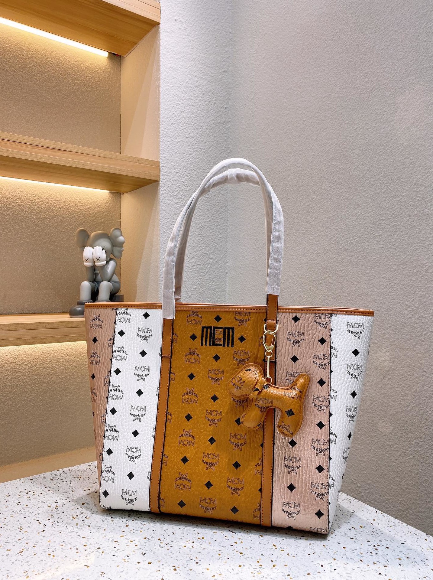 2021 Luxury Brand Leather Fashion Shoulder Bags Men's and Women's Classic Handbags High Quality Crossbody Bag -L1165, Red;black
2021 Luxury Brand Leather Fashion Shoulder Bags Men's and Women's Classic Handbags High Quality Crossbody Bag -L1165, Red;black