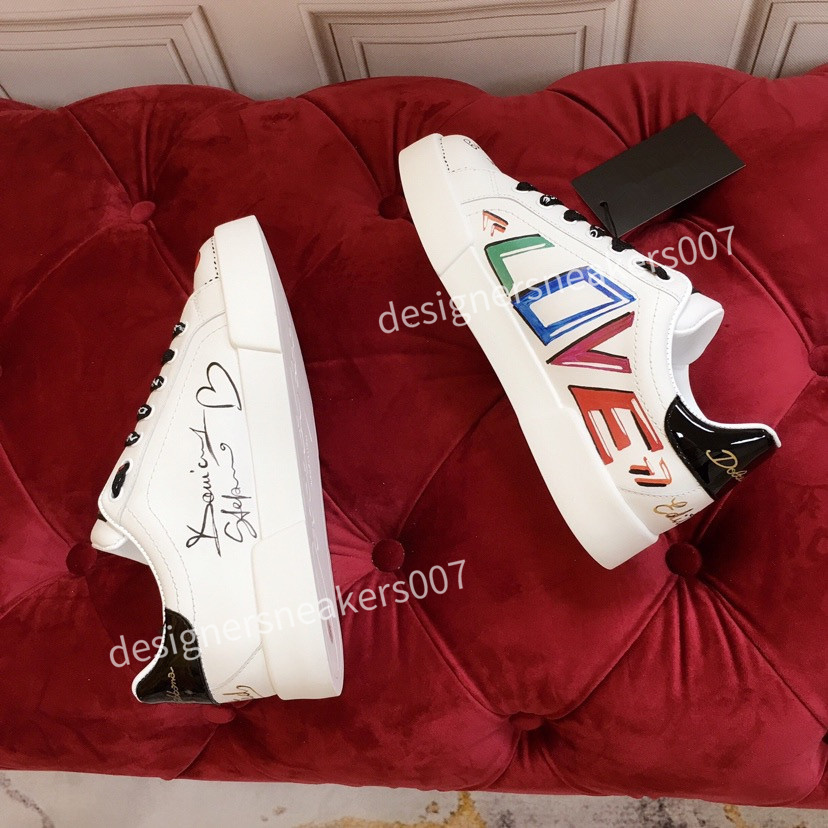 2022 Top Quality boots Mens Womens Leather Casual Shoes Comfort Pretty Trainers Daily Lifestyle Skateboarding Black Suede 34-45, 07
2022 Top Quality boots Mens Womens Leather Casual Shoes Comfort Pretty Trainers Daily Lifestyle Skateboarding Black Suede 34-45, 07
