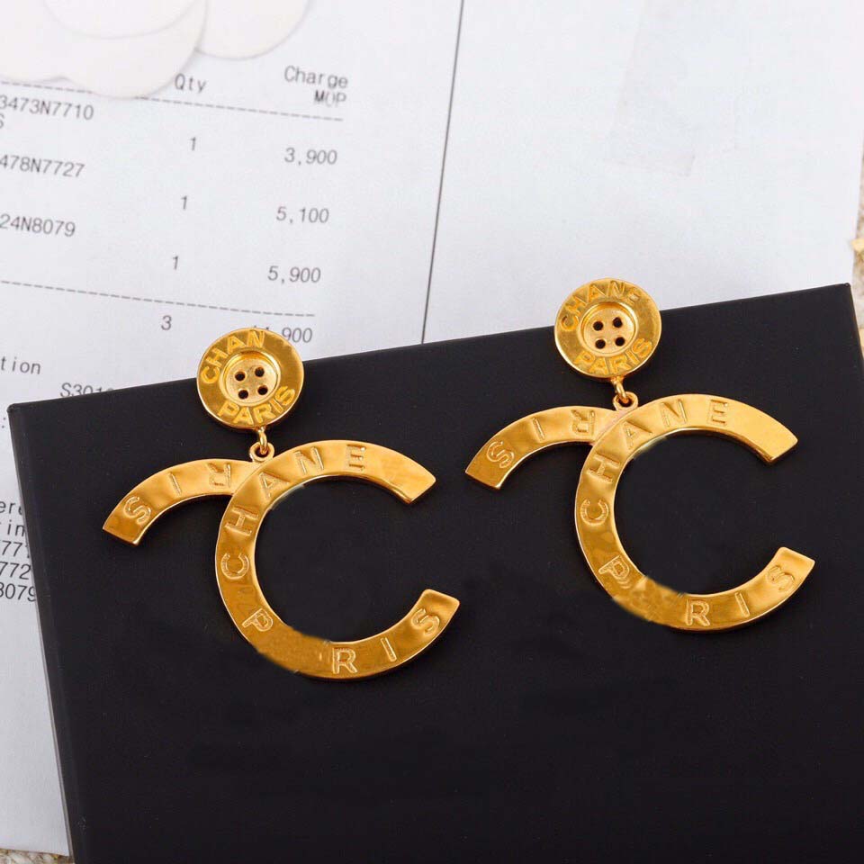 drop earring in 18k gold plated for women wedding jewelry gift large size have box stamp PS3650, Silver
drop earring in 18k gold plated for women wedding jewelry gift large size have box stamp PS3650, Silver