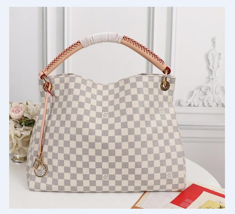 Women Leather Fashion Messenger Bag Handbag Designer Luxury Fashion Shoulder Bag LVLOUISVITTON BagVUTTON Messenger Bag, Red;black
Women Leather Fashion Messenger Bag Handbag Designer Luxury Fashion Shoulder Bag LVLOUISVITTON BagVUTTON Messenger Bag, Red;black