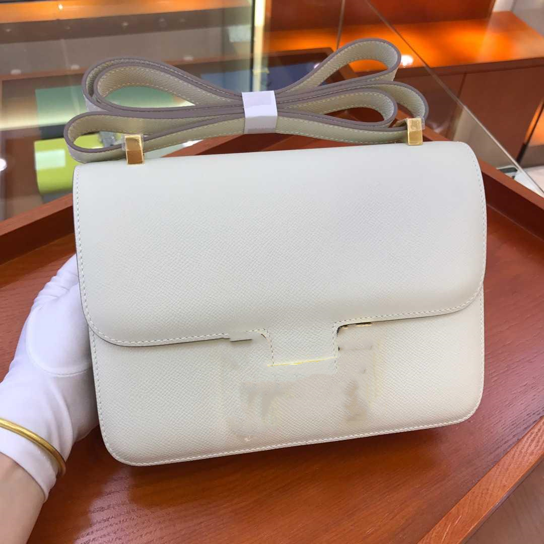 New stewardess bag leather women small square palm pattern mini One Shoulder Messenger, Red
New stewardess bag leather women small square palm pattern mini One Shoulder Messenger, Red