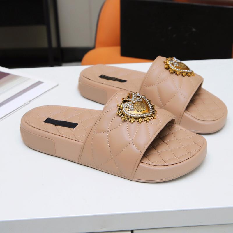 Slippers Genuine Leather Women Slippes Luxury Beads Preal Inlay Metal Heart Decor Mules In Door Outdoor Casual Flat Shoes, Black
Slippers Genuine Leather Women Slippes Luxury Beads Preal Inlay Metal Heart Decor Mules In Door Outdoor Casual Flat Shoes, Black