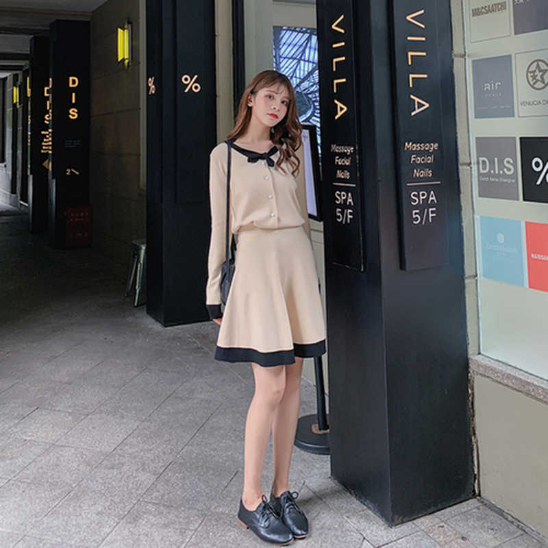 Arrival Autumn Preppy Style Knit Two Piece Set Women Knit Cardigan+high Waist Mini Skirt Female 2 Piece Skirt Set S13 210608, Beige
Arrival Autumn Preppy Style Knit Two Piece Set Women Knit Cardigan+high Waist Mini Skirt Female 2 Piece Skirt Set S13 210608, Beige