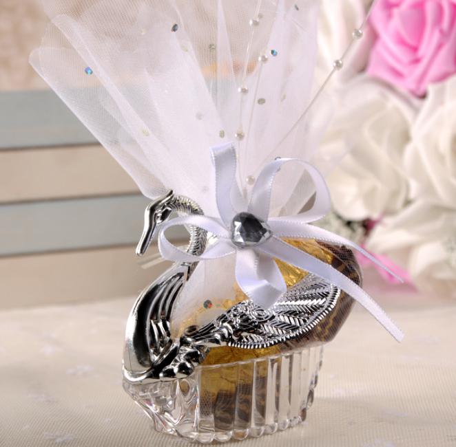 2021 Wedding Favor Holders Acrylic Swan With Beautiful Lily Flower Party Gift Candy Favors Novelty Baby Shower Sweet