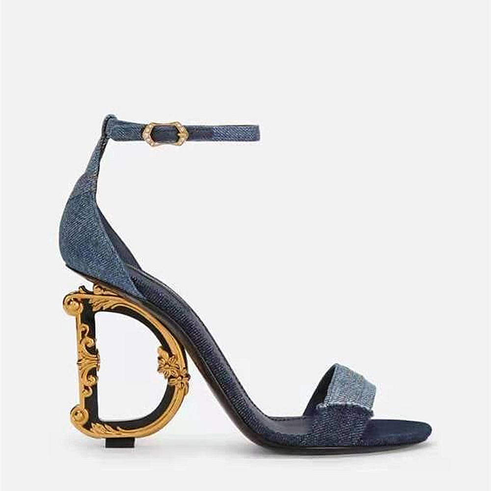 Sandals Women Red Bottom High Heels Slides Womens Luxurys Designers Shoes Genuine Leather Pumps Lady Slipper Wedding Bottoms with box
Sandals Women Red Bottom High Heels Slides Womens Luxurys Designers Shoes Genuine Leather Pumps Lady Slipper Wedding Bottoms with box
