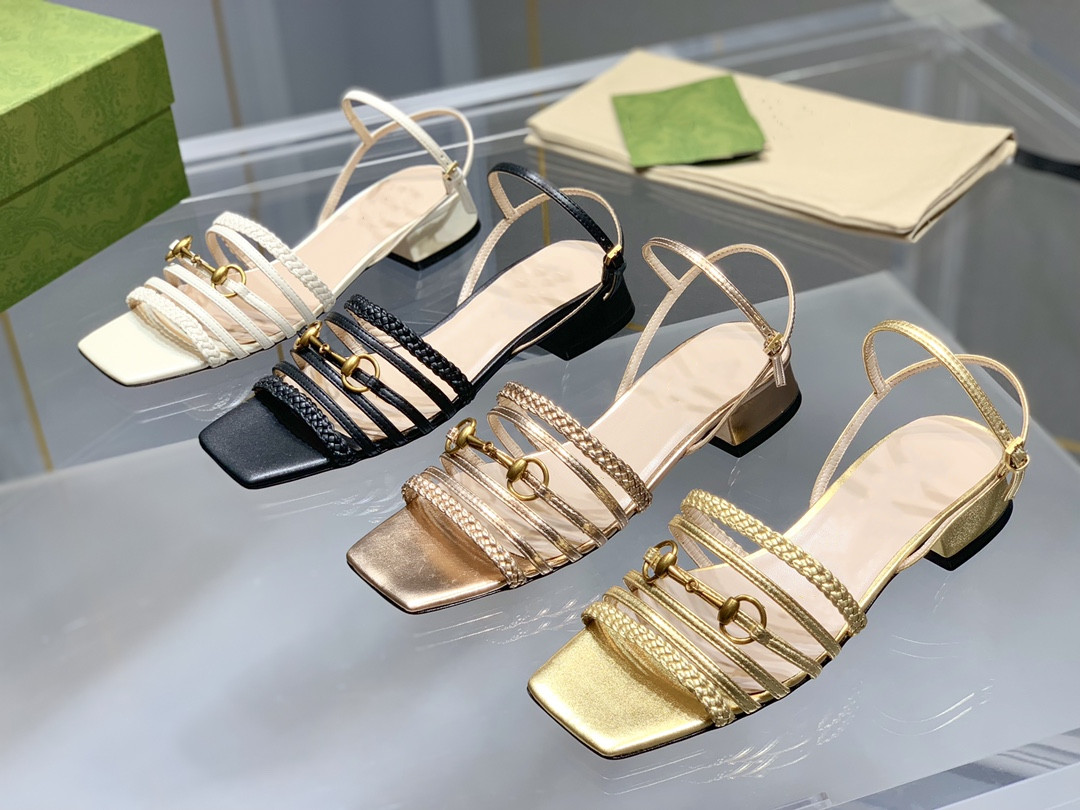 Luxury Italian designer women's shoes horse buckle sandals pure hand woven technology Italy imported leather outsole, Wear stick
Luxury Italian designer women's shoes horse buckle sandals pure hand woven technology Italy imported leather outsole, Wear stick