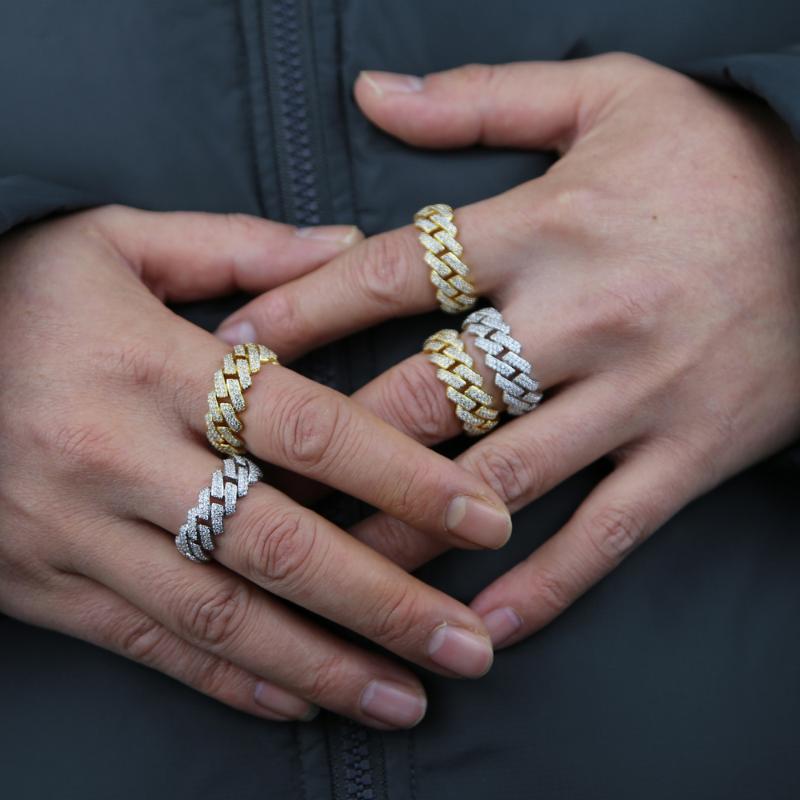 Wedding Rings Fashion Iced Out Bling 5A Micro Pave Cubic Zirconia Hip Hop Ring For Men Boy Cuban Chain Engagement Band CZ PARTY JEWELR
Wedding Rings Fashion Iced Out Bling 5A Micro Pave Cubic Zirconia Hip Hop Ring For Men Boy Cuban Chain Engagement Band CZ PARTY JEWELR