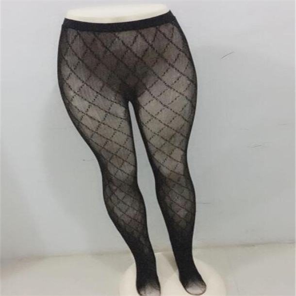 Designer Lace Mesh Stockings Hollow Out Pantyhose Sexy Tights Hosiery Style Letter Leggings Socks For Women, White
Designer Lace Mesh Stockings Hollow Out Pantyhose Sexy Tights Hosiery Style Letter Leggings Socks For Women, White
