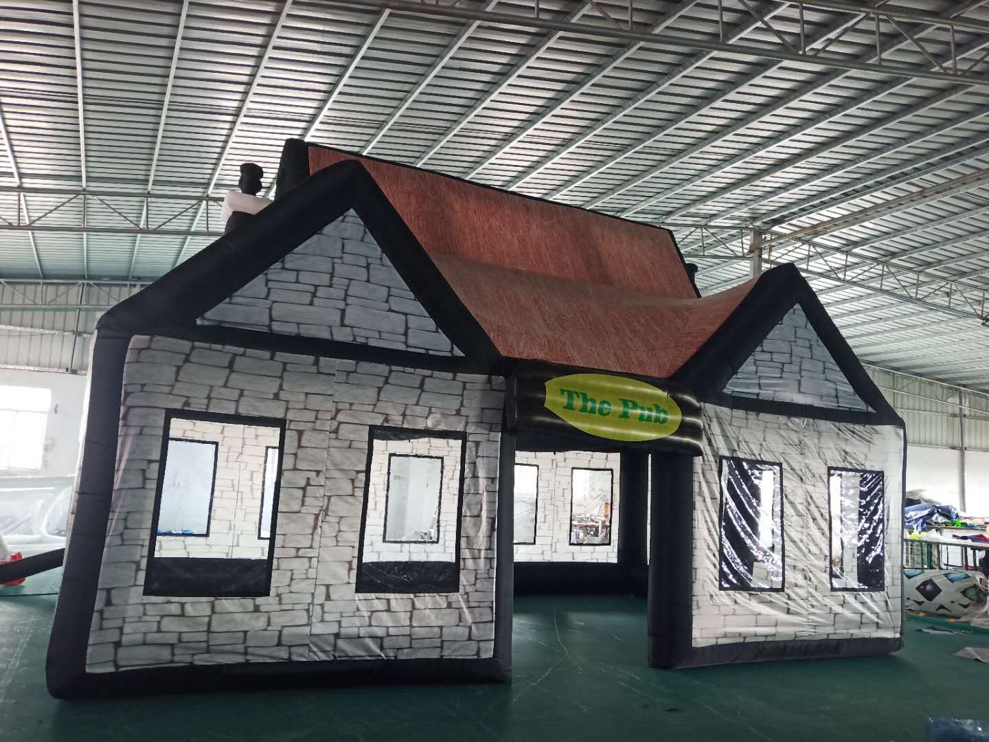 Outdoor sitting oxford inflatable holy cow caroon mascot with brand name for roof top promotion