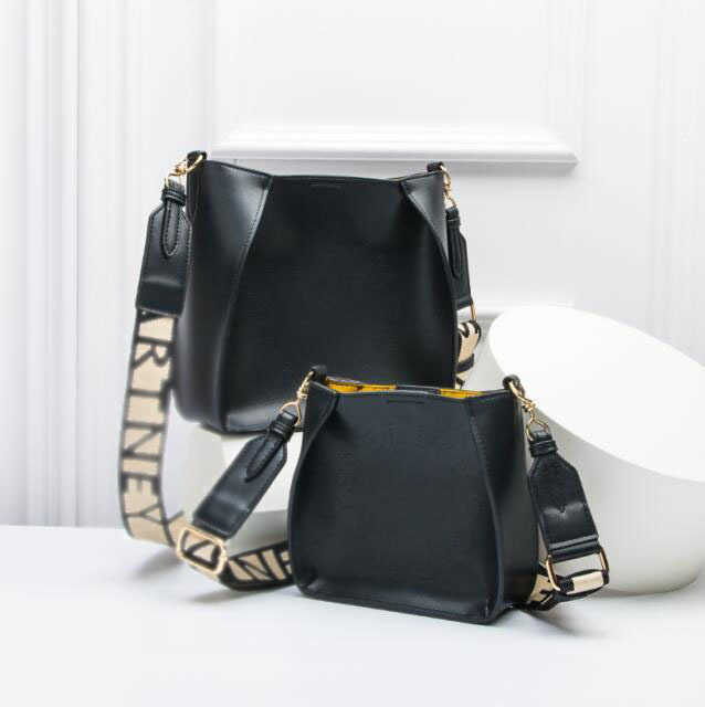 Hanghhangbag Multi Pochette Women Luxurys Designers Bags 2021 Handbags Purses Crossbody Bag Louisbag_18 Handbag Stella McCartney Ladies Shou, No
Hanghhangbag Multi Pochette Women Luxurys Designers Bags 2021 Handbags Purses Crossbody Bag Louisbag_18 Handbag Stella McCartney Ladies Shou, No