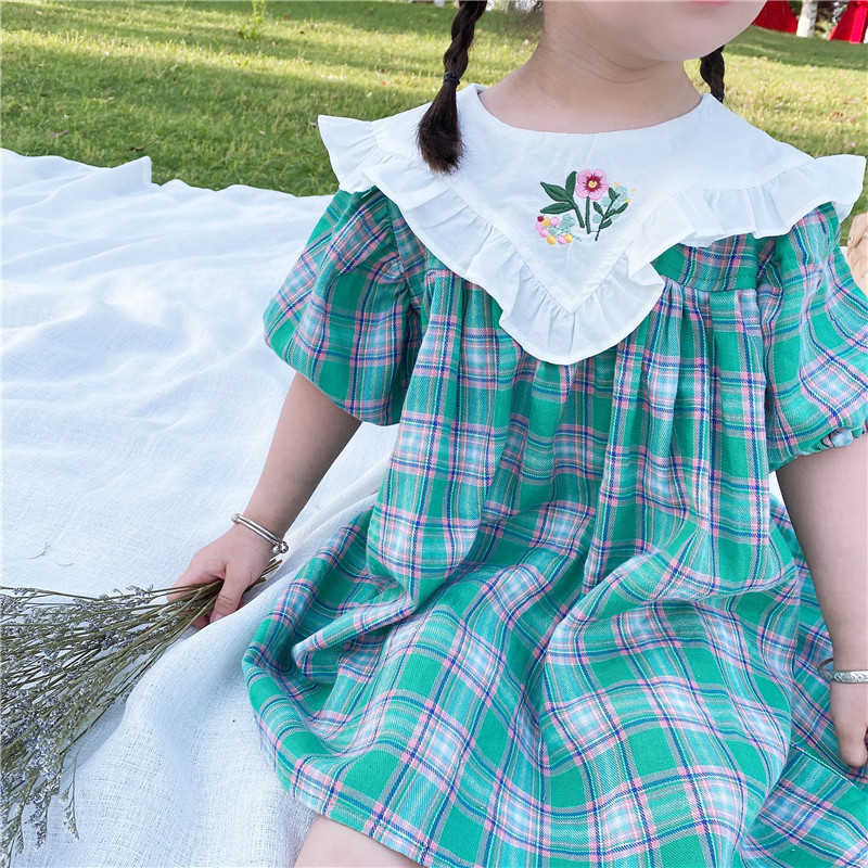 Korean Style Little Girls Embroidery Dresses Children Clothing Girl Korea Dress Baby Summer Plaid Frocks Kids Outfits 210615