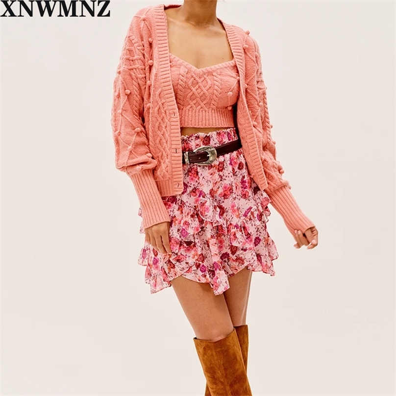 Classic cozy pompon twist knitted cardigan women buttons V neck casual female outwear Fashion autumn ladies sweater 210520, Coral red
Classic cozy pompon twist knitted cardigan women buttons V neck casual female outwear Fashion autumn ladies sweater 210520, Coral red