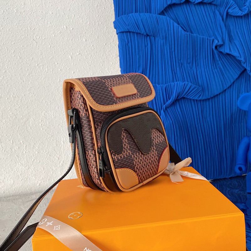 Luxury Genuine Leather Crossbody Bag Fashion Phone Case Women Shoulder Cowhide Men Messenger Purses, Brown
Luxury Genuine Leather Crossbody Bag Fashion Phone Case Women Shoulder Cowhide Men Messenger Purses, Brown