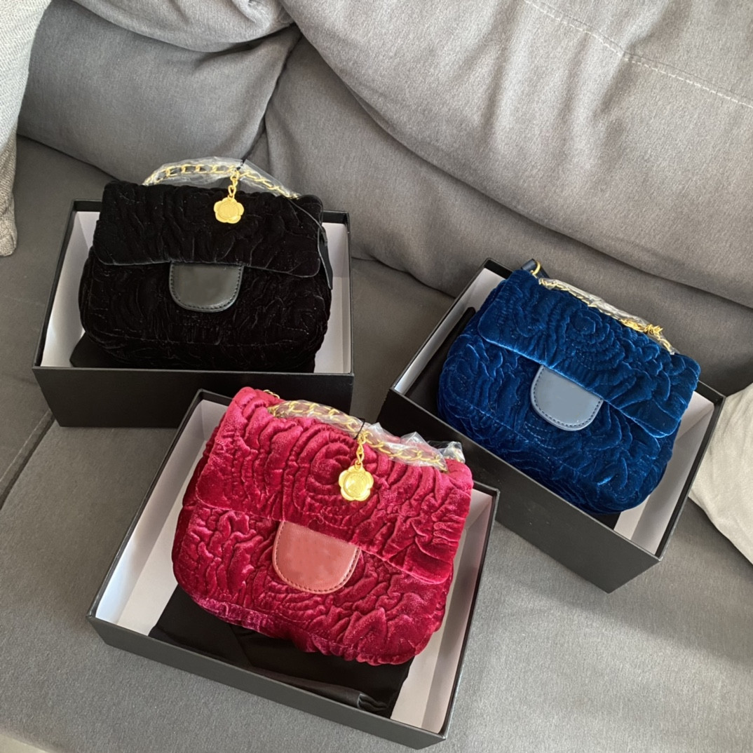 designer Autumn velvet party fatty womens fashion Shoulder Bags luxury handbags single slope across two styles selected package flannel fabr, Style 1
designer Autumn velvet party fatty womens fashion Shoulder Bags luxury handbags single slope across two styles selected package flannel fabr, Style 1