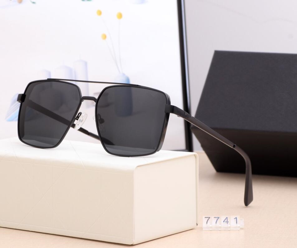 wholesale luxury designer sunglasses for men women pilot sun glasses high quality 7741 Classic fashion Adumbral eyewear accessories lunettes de soleil with case
wholesale luxury designer sunglasses for men women pilot sun glasses high quality 7741 Classic fashion Adumbral eyewear accessories lunettes de soleil with case