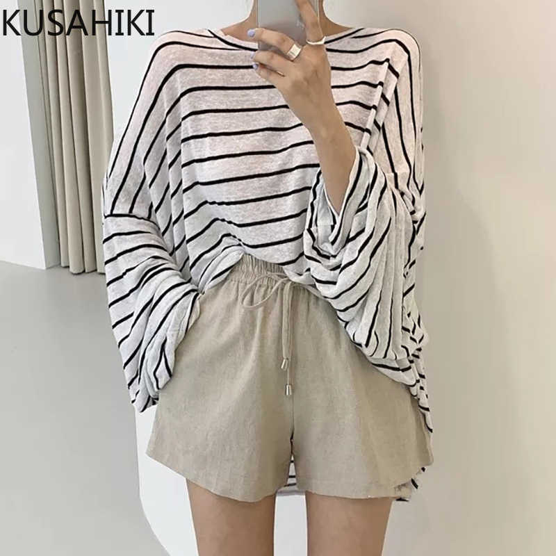 KUSAHIKI Causal Batwing Long Sleeve Stripe Woman Tshirts Korean Summer Sun Protection Tops O-neck Graphic Tees 6J196 210602, Black
KUSAHIKI Causal Batwing Long Sleeve Stripe Woman Tshirts Korean Summer Sun Protection Tops O-neck Graphic Tees 6J196 210602, Black