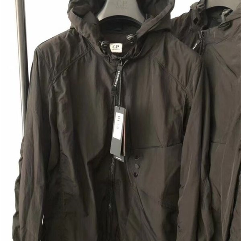 Metal nylon two glasses GOGGLE men jacket casual CP hoodies outdoor windbreak black army greensize M-XXL, Red
Metal nylon two glasses GOGGLE men jacket casual CP hoodies outdoor windbreak black army greensize M-XXL, Red