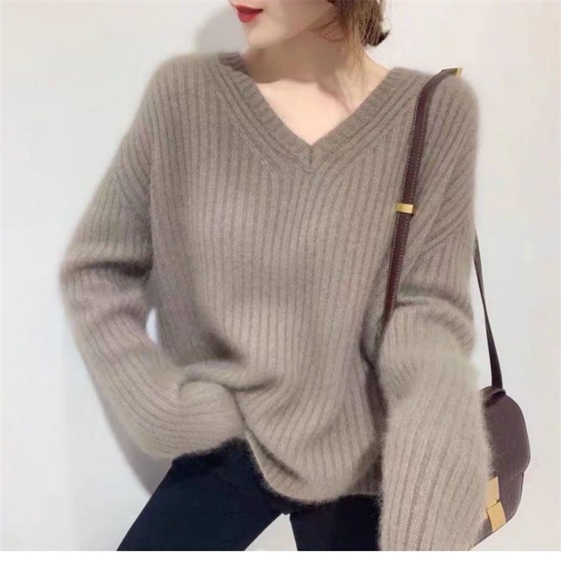 autumn winter women fashion casual warm Sweater vintage female thick wool pullovers office lady v-neck tops 210517, Gray
autumn winter women fashion casual warm Sweater vintage female thick wool pullovers office lady v-neck tops 210517, Gray