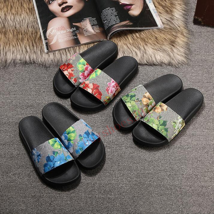 2021 Slippers Summer Beach Indoor Flat G Sandals Slides House Flip Flops With Spike sandal Size 36-45, Pay for desiccant
2021 Slippers Summer Beach Indoor Flat G Sandals Slides House Flip Flops With Spike sandal Size 36-45, Pay for desiccant
