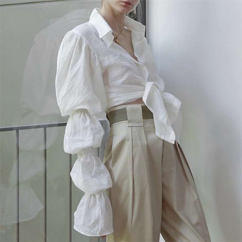 spring shirt fashion irregular lantern sleeve loose two colors available 210524, White
spring shirt fashion irregular lantern sleeve loose two colors available 210524, White