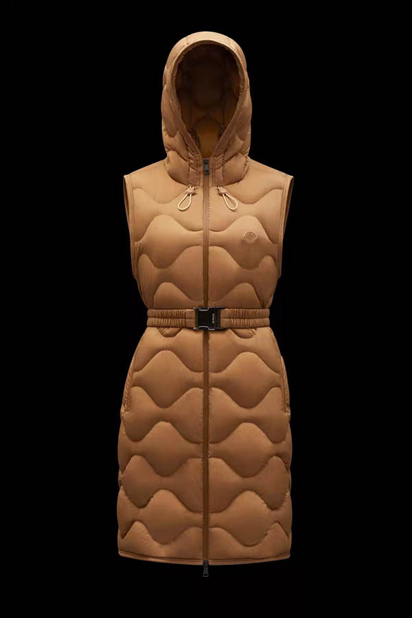 Liveche' Monclair Europe and American style Long womens down vest Fashion Luxury Designer women vests High Quality coat Size --2, Supplement (not shipped separately)
Liveche' Monclair Europe and American style Long womens down vest Fashion Luxury Designer women vests High Quality coat Size --2, Supplement (not shipped separately)