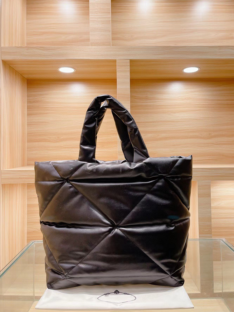 2022 Latest Designers Women Tote Cotton Handbag High-quality Shouler Purse Large-capacity Shopping Bags with Letters Vintage Winter Fashion Black, Make up difference
2022 Latest Designers Women Tote Cotton Handbag High-quality Shouler Purse Large-capacity Shopping Bags with Letters Vintage Winter Fashion Black, Make up difference