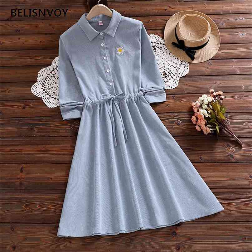 Mori Girl Autumn Winter Women Midi Dress Floral Embroidery Corduroy Baggy Long Sleeve Elegant Sweet Solid Vestido Mujer 210520, Blue
Mori Girl Autumn Winter Women Midi Dress Floral Embroidery Corduroy Baggy Long Sleeve Elegant Sweet Solid Vestido Mujer 210520, Blue