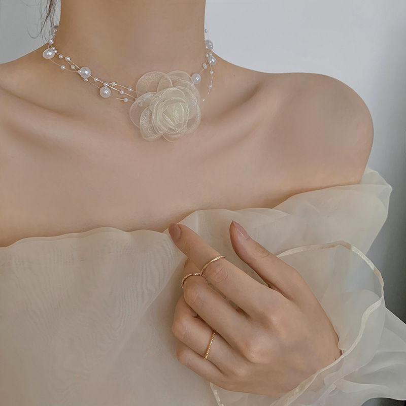 Chains Flower Pearl Necklace Female Korean Style Temperament Clavicle Chain Niche Design Butterfly Wholesale, Silver
Chains Flower Pearl Necklace Female Korean Style Temperament Clavicle Chain Niche Design Butterfly Wholesale, Silver