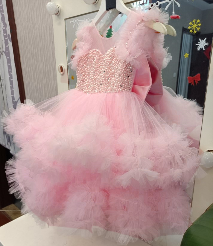 Flower Girl Dresses For Wedding Party Ball Gowns Floor Length Tulle First Communion Dress, Light yellow
Flower Girl Dresses For Wedding Party Ball Gowns Floor Length Tulle First Communion Dress, Light yellow