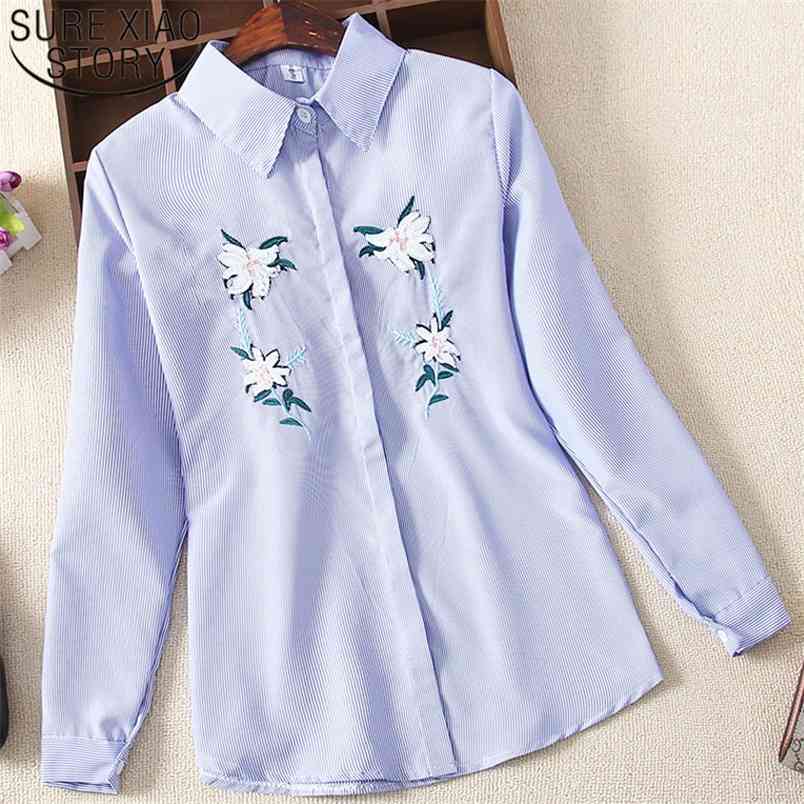 Fashion Women Shirts Long Sleeve Casual Tops Office Lady Embroidery Floral Turn-down Collar Clothing 5140 50 210506