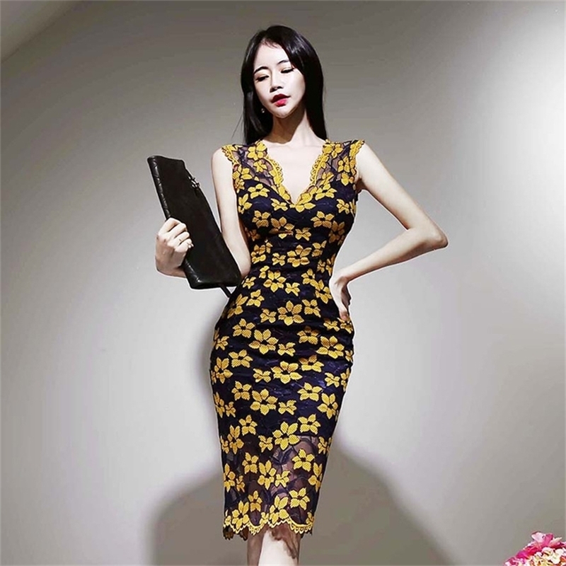 Floral Bodycon Sexy Dress Women Summer Slim Party Vestidos Elegant Ladies V-neck Sleeveless High Waist Hollow Out Lace 210603, As picture
Floral Bodycon Sexy Dress Women Summer Slim Party Vestidos Elegant Ladies V-neck Sleeveless High Waist Hollow Out Lace 210603, As picture