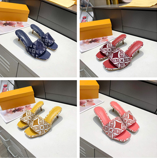 2021 Spring Summer H Shoes Fashion Flats Heel Sandals Word Cool Slippers Casual Shoe Streetwear Ladies Flat Slipper 35-41, Black
2021 Spring Summer H Shoes Fashion Flats Heel Sandals Word Cool Slippers Casual Shoe Streetwear Ladies Flat Slipper 35-41, Black