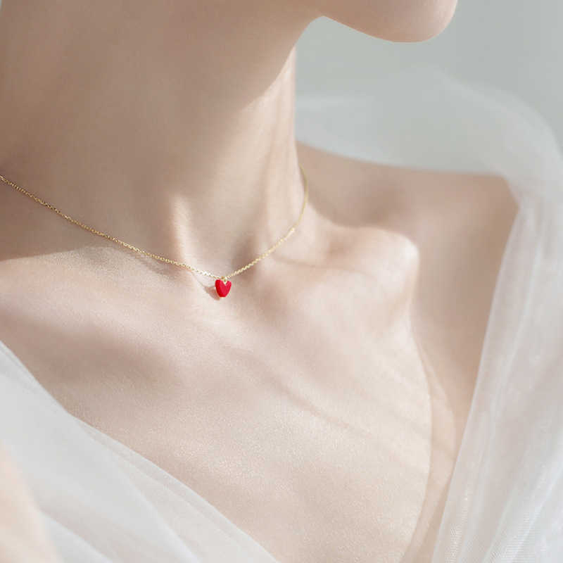 Necklace Little red heart necklace women's 925 Silver Love clavicle chain heart-shaped pendant for girlfriends
Necklace Little red heart necklace women's 925 Silver Love clavicle chain heart-shaped pendant for girlfriends