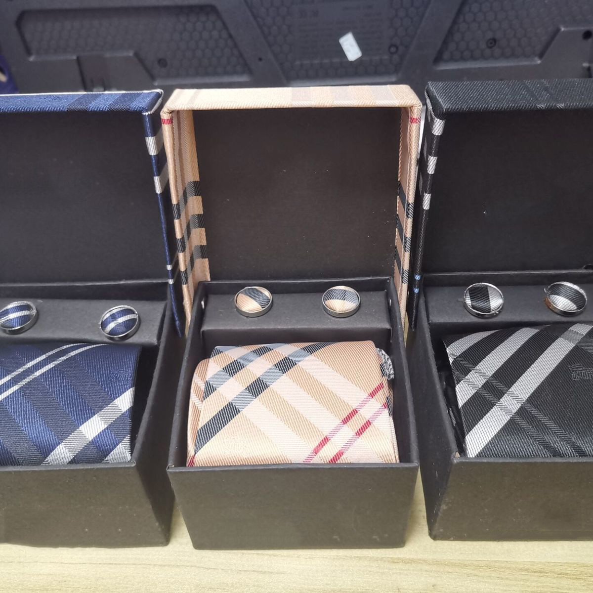 Men's tie Silk jacquard classic handwoven ties Men wedding casual and business Neckties exquisite gift box
Men's tie Silk jacquard classic handwoven ties Men wedding casual and business Neckties exquisite gift box