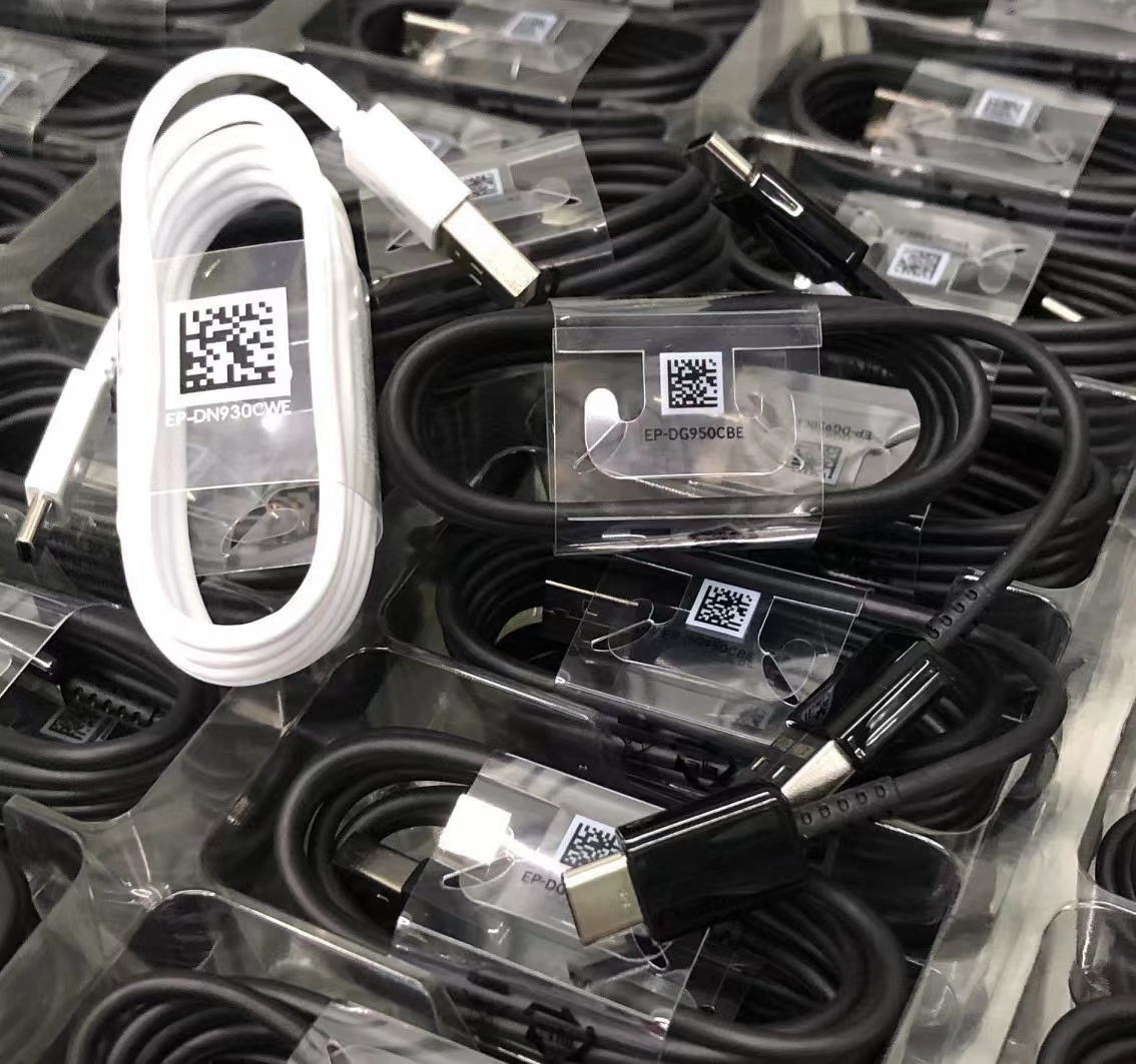 100% original 1.2m type c usb data cell phone cables fast adaptive charging cord 15w rapid chargers c-type cable for samsung s8 s10, White
100% original 1.2m type c usb data cell phone cables fast adaptive charging cord 15w rapid chargers c-type cable for samsung s8 s10, White