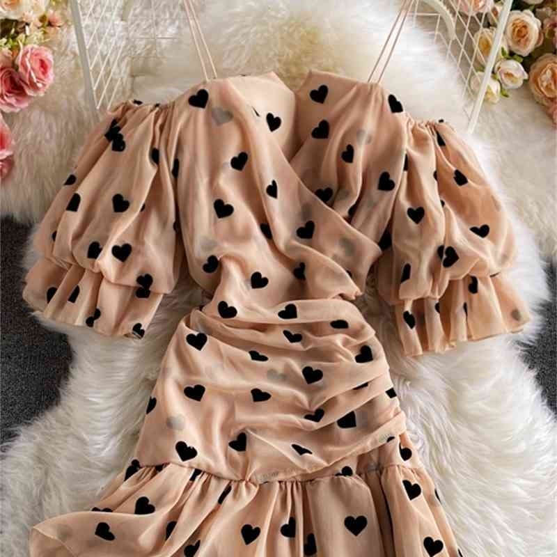 Sexy Mini Pleated Mermaid Chiffon Dress Woman Vintage Robe Summer Heart Print Cute Kawaii Dresses Vestido De Mulher 210519