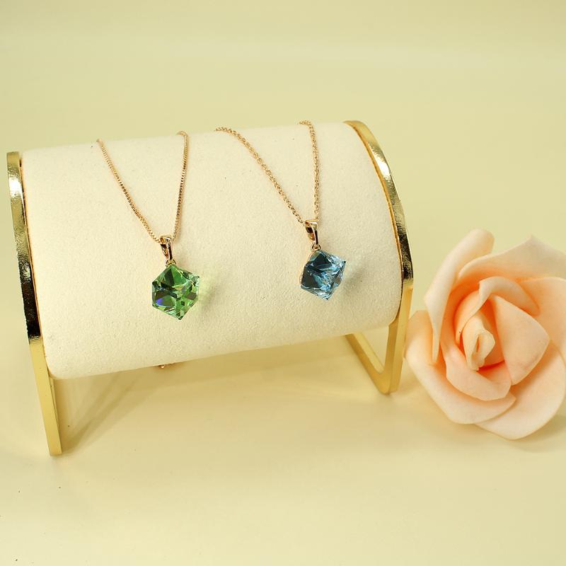 Pendant Necklaces Delicate Beauty Transparent Cube Crystal Necklace Suitable For Women Fashion Elegant Wedding Birthday Party Jewelry Gift, Silver
Pendant Necklaces Delicate Beauty Transparent Cube Crystal Necklace Suitable For Women Fashion Elegant Wedding Birthday Party Jewelry Gift, Silver