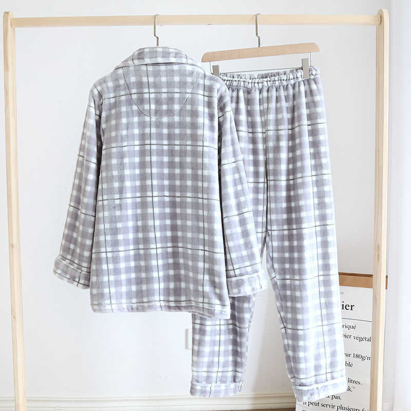 Winter men's pajamas long-sleeved trousers two-piece flannel thickened warmth large size simple plaid home service suit men 211019