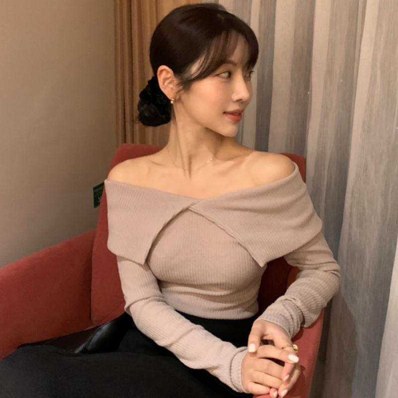 Women's Sweaters Temperament Gentle Wild Slim Sexy Jumpers Khaki Slash Neck Off The Shoulder Sweater Lady Long Sleeve Knit Tops Thin Pull Sh, White;black
Women's Sweaters Temperament Gentle Wild Slim Sexy Jumpers Khaki Slash Neck Off The Shoulder Sweater Lady Long Sleeve Knit Tops Thin Pull Sh, White;black