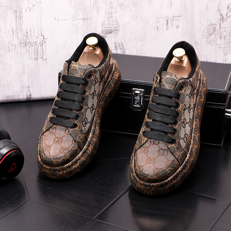 Luxury Lace Up black wedding Shoes European Fashion Men Designer Sneakers High Quality Trainers Skateboard Round Toe Male Walking Loafers X233
Luxury Lace Up black wedding Shoes European Fashion Men Designer Sneakers High Quality Trainers Skateboard Round Toe Male Walking Loafers X233