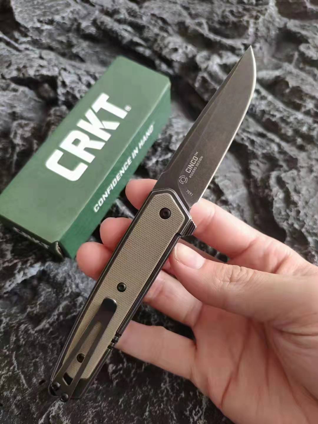 CRKT 7091 Tactical Folding Knife G10 Handle D2 Blade outdoor camping Self-defense knives Collection gift BM 535 537 940 Benchmade
CRKT 7091 Tactical Folding Knife G10 Handle D2 Blade outdoor camping Self-defense knives Collection gift BM 535 537 940 Benchmade