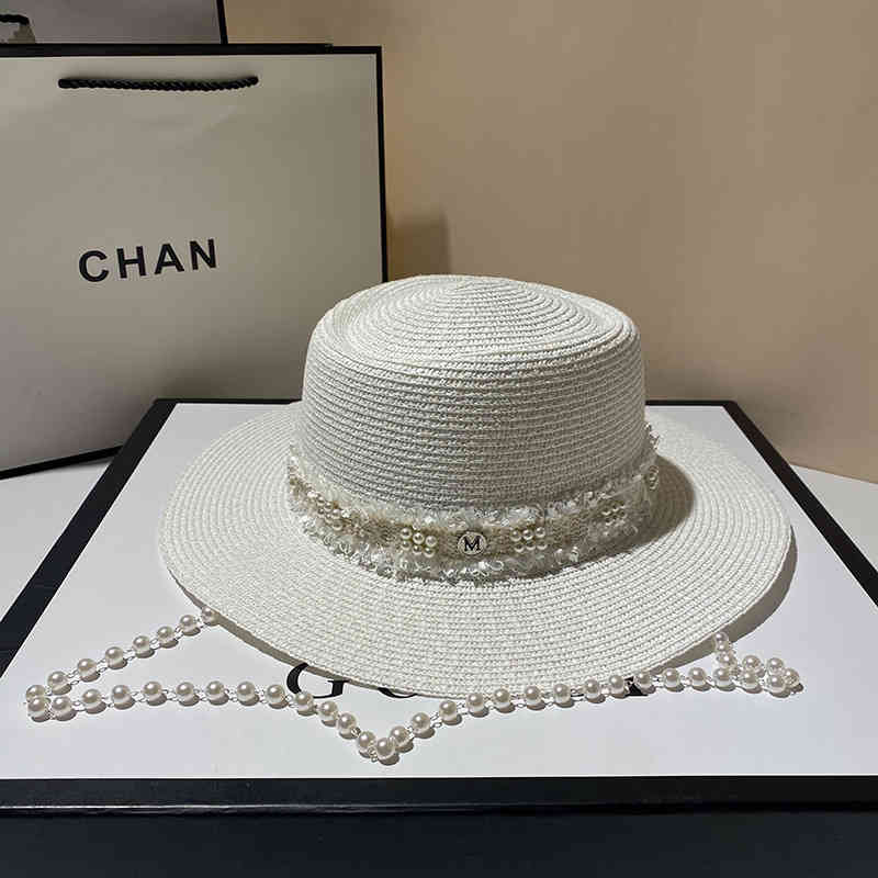 HOT Selling C22hanel trendy women hat British Style Ribbon Chain Paper Straw Hat Female Celebrities Versatile M-standard Sunscreen, (white)
HOT Selling C22hanel trendy women hat British Style Ribbon Chain Paper Straw Hat Female Celebrities Versatile M-standard Sunscreen, (white)