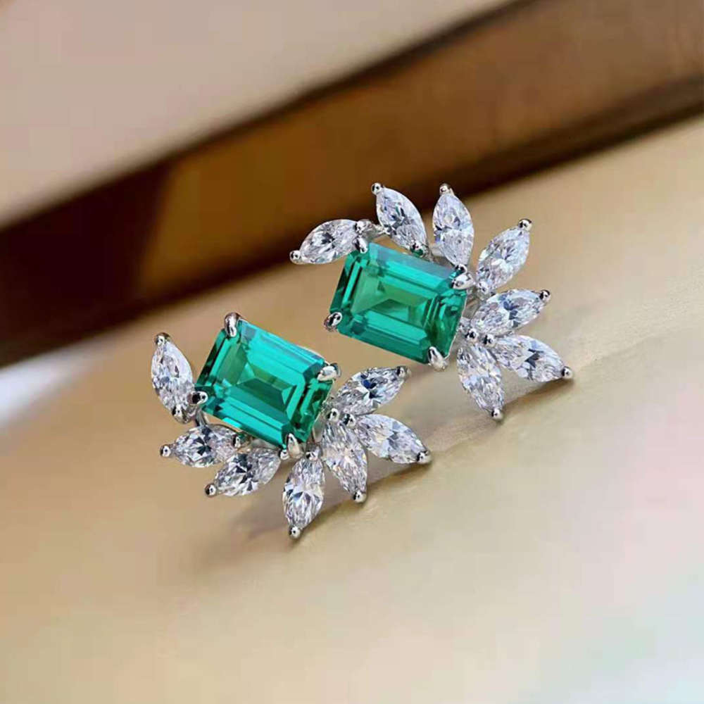 HBP Cultivate emerald earrings, colorful flower 925 Sterling Silver Platinum palace fashion girl
HBP Cultivate emerald earrings, colorful flower 925 Sterling Silver Platinum palace fashion girl