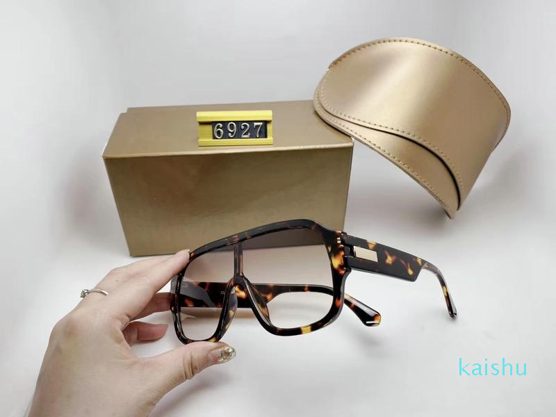 Designer Luxury Mens Womens Brand Oversized Black Sunglasses Fashion Oval Sun glasses UV Protection Lens Coating Plated Frame With box 6927, White;black
Designer Luxury Mens Womens Brand Oversized Black Sunglasses Fashion Oval Sun glasses UV Protection Lens Coating Plated Frame With box 6927, White;black