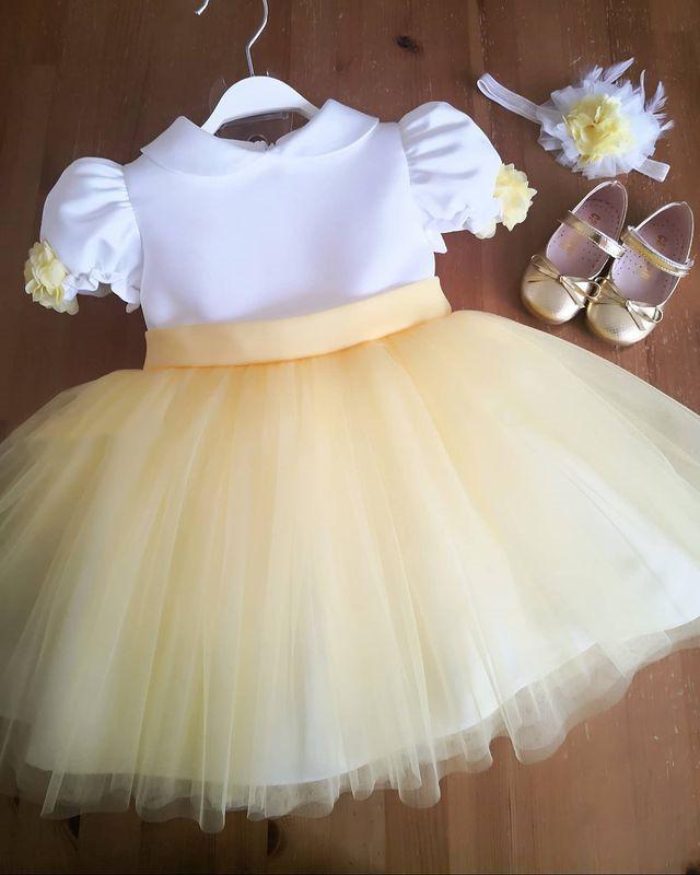 2021 Knee Length Flower Girl Dresses Ball Gown Hand Made Flowers Tulle Lilttle Kids Birthday Pageant Weddding Gowns, Same as image
2021 Knee Length Flower Girl Dresses Ball Gown Hand Made Flowers Tulle Lilttle Kids Birthday Pageant Weddding Gowns, Same as image