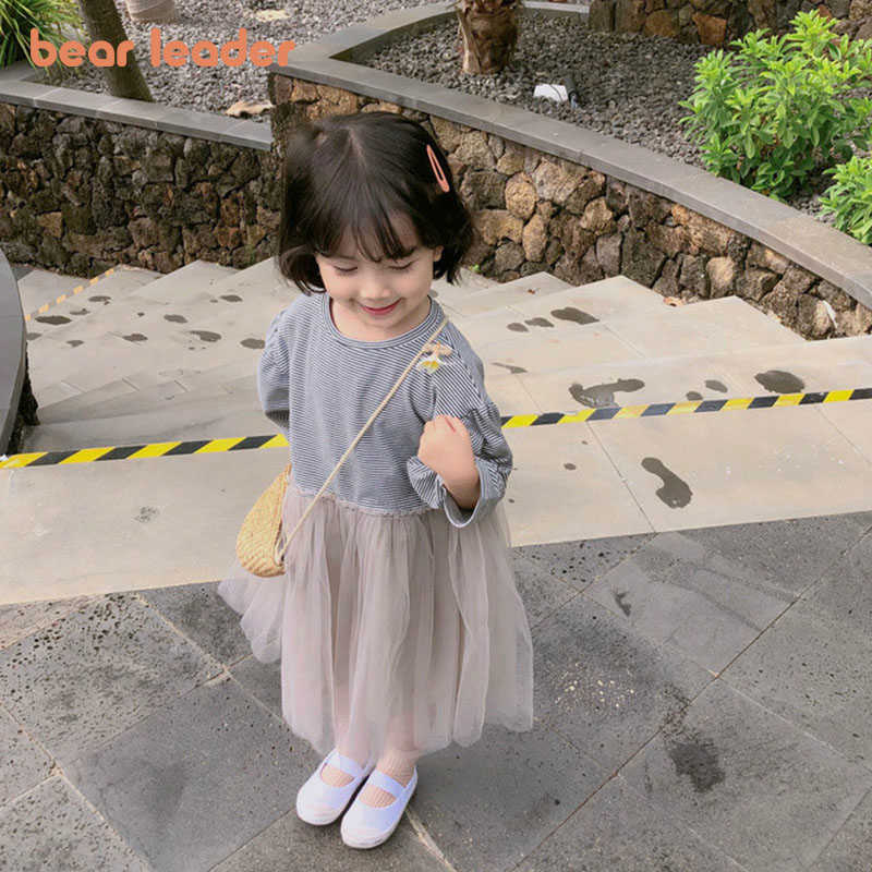 Bear Leader Girls Striped Dress Fashion Baby Girl Patchwork Mesh Dresses Children Casual Korean Style Costumes For 3-7Y 210708, Ah5778gray
Bear Leader Girls Striped Dress Fashion Baby Girl Patchwork Mesh Dresses Children Casual Korean Style Costumes For 3-7Y 210708, Ah5778gray