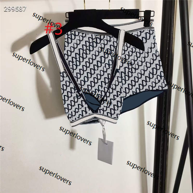 Classic Letters Striped Bikini Underwear Vintage Knitted Bra Briefs Summer Sexy Beach Swimsuits Top Bottom Soft Comfortable Lingerie, White;black
Classic Letters Striped Bikini Underwear Vintage Knitted Bra Briefs Summer Sexy Beach Swimsuits Top Bottom Soft Comfortable Lingerie, White;black