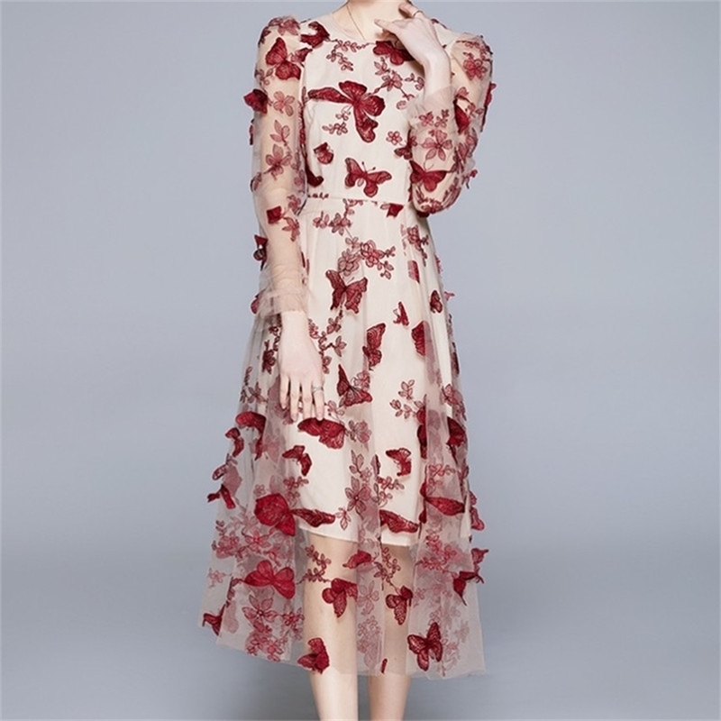 Summer Runway Dress Women' Fashion Puff Sleeves Butterfly Embroidery Mesh Ruffles Vintage Dresses 210603, Picture color
Summer Runway Dress Women' Fashion Puff Sleeves Butterfly Embroidery Mesh Ruffles Vintage Dresses 210603, Picture color