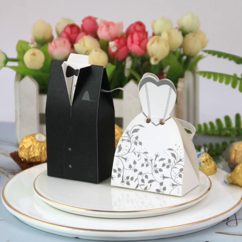Gift Wrap 100pcs/Lots Bride And Groom Dresses Wedding Candy Box Gifts Bags Favor Boxes Bonbonniere DIY Event Party Decoratio
Gift Wrap 100pcs/Lots Bride And Groom Dresses Wedding Candy Box Gifts Bags Favor Boxes Bonbonniere DIY Event Party Decoratio